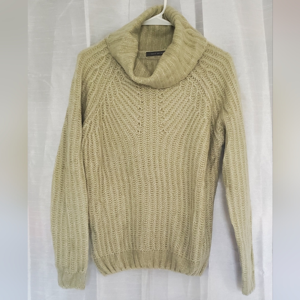 Suzy Shier Knit Cowl Neck Light Green Sweater | S